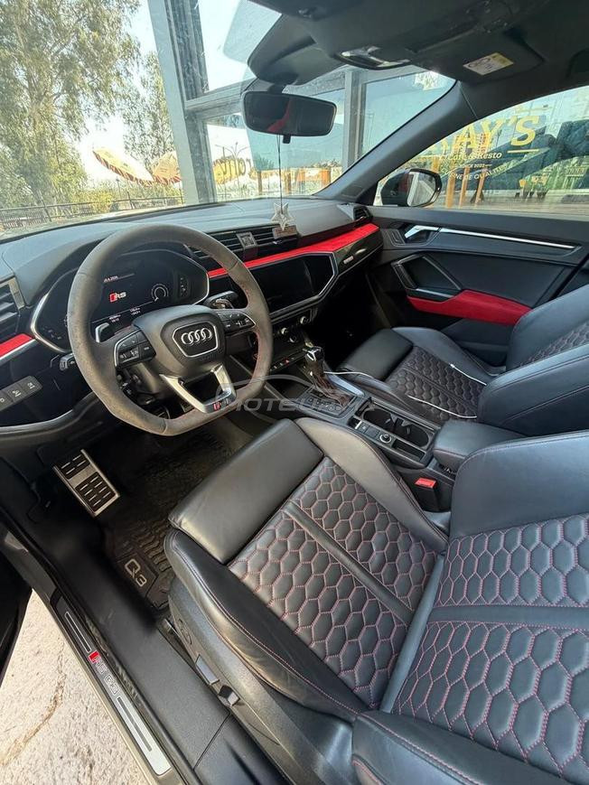 Je mets en vente un cette superbe audi RS Q3