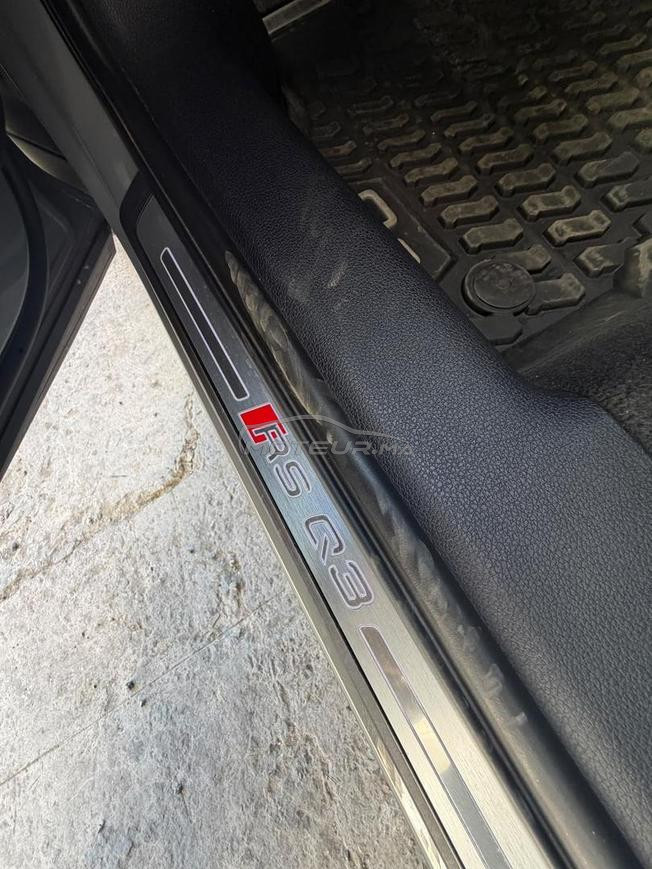 Je mets en vente un cette superbe audi RS Q3