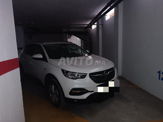 Opel Grandland Diesel Manuelle 2020 à Casablanca - 2