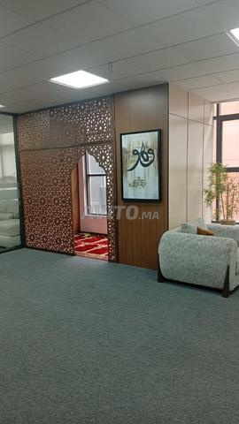 Location bureau - 2