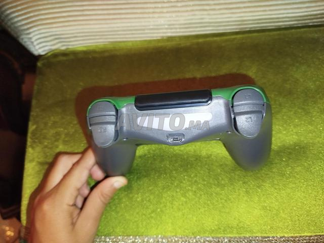 ذراع تحكم PS4 جديدة - 2