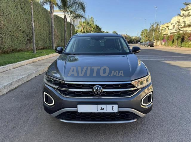 Volkswagen T-Roc première main 2024 neuve - 2