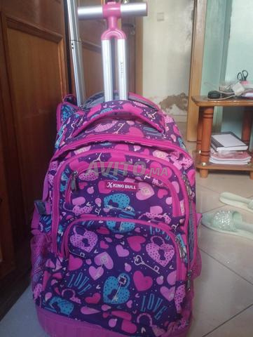 Cartable grand taille avec roulettes pour fille