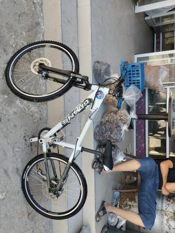 Vélo à vendre de type GITAN français taille 24