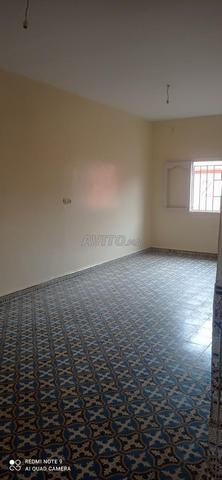 منزل للبيع 3 طوابق - 2
