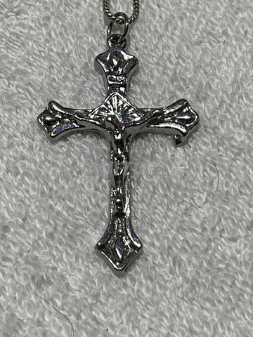 Collier de croix - 2