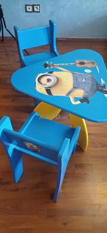 une table et 2 chaises Bambinos