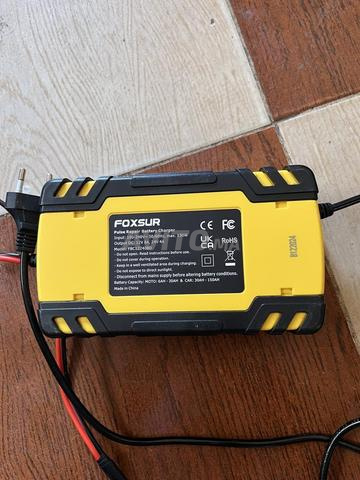 شاحن بطارية FOXSUR 12V 8A / 24V 4A - 2