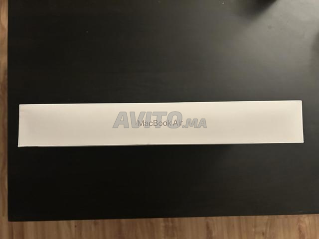 Apple MacBook Air 15 Touch ID (2025) - Starlight - 2