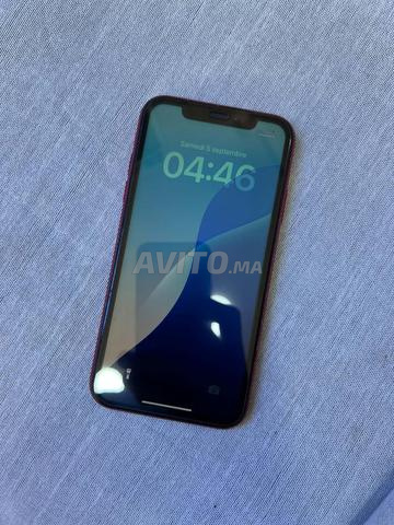 iPhone Xr 64G رسمي بحالة جيدة - 2