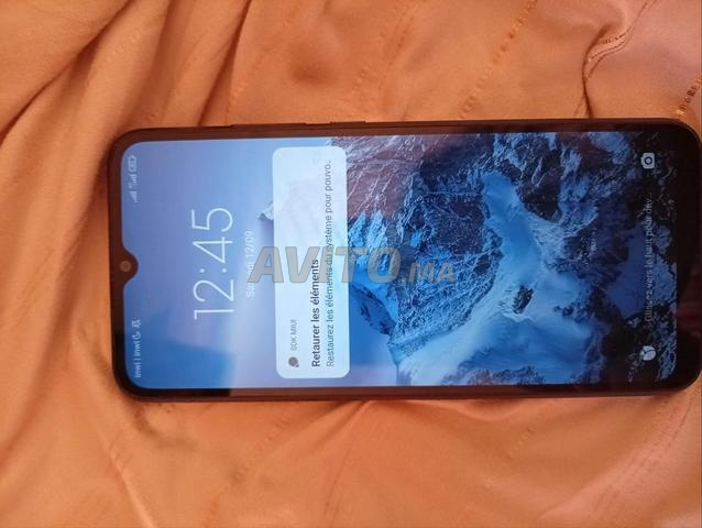 Vente d'un téléphone d'occasion en bon état à Marrakech