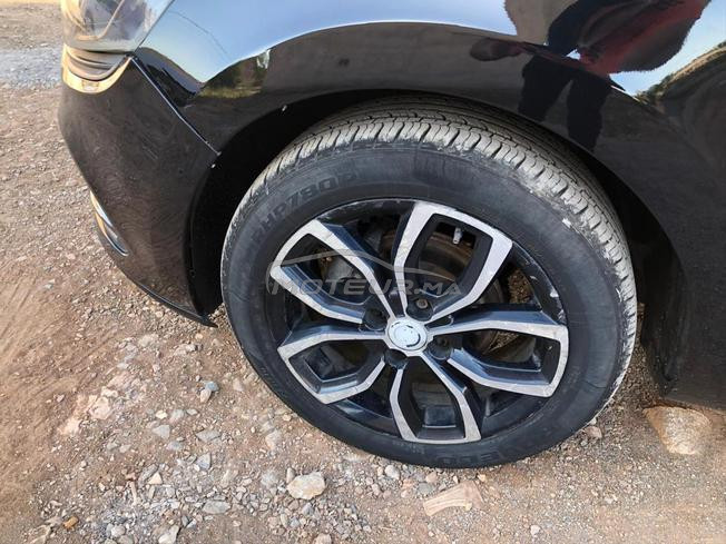 voiture à vendre 2clio4 dacia logan modèle 2021