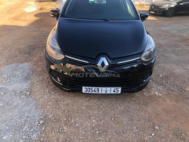 voiture à vendre 2clio4 dacia logan modèle 2021