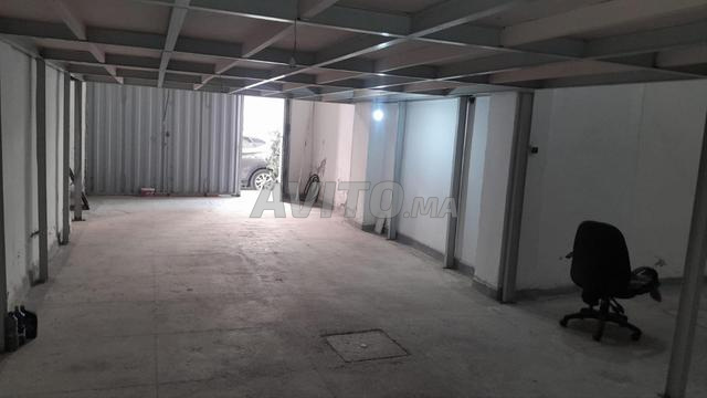 Location Magasin dépôts - 2