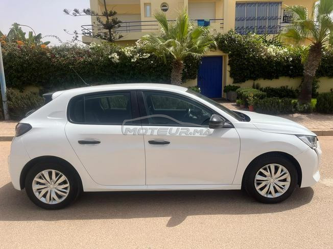 Peugeot 208 Essence Manuelle 2023 à Agadir