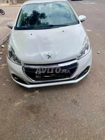 Peugeot 208 Diesel - 2