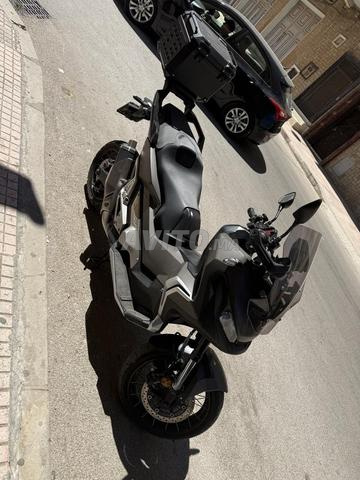 MOTO À VENDRE - 2