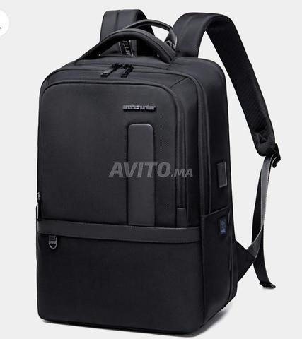 Sac à dos Arctic Hunter design Tumi