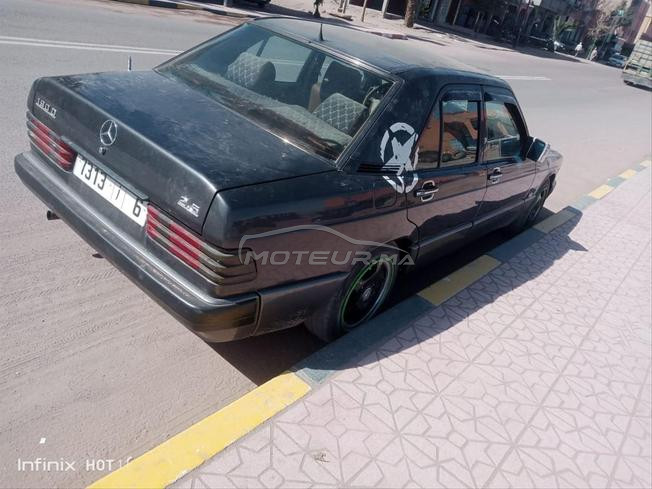 مرسيديس باقي نقية كاينا في مدينة ورزازات وشكرا