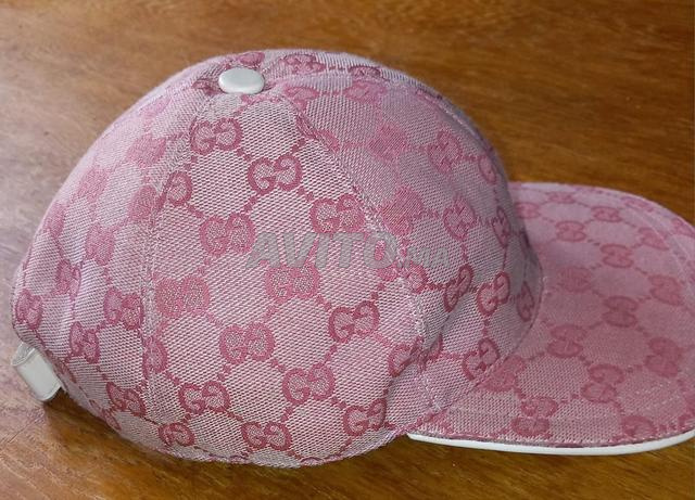 Vêtements d'occasion