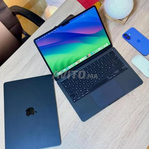 ماك بوك M2 اير رسمي 95 بطارية أزرق كالجديد