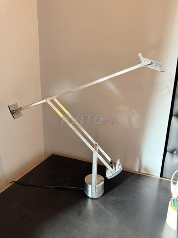 Lampe de bureau Artemide Tizio (Richard Sapper)