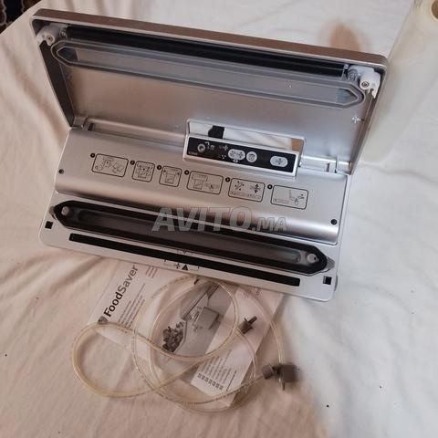 Machine sous vide et soudeuse automatique - 2