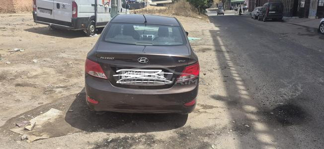 Hyundai accent 2017