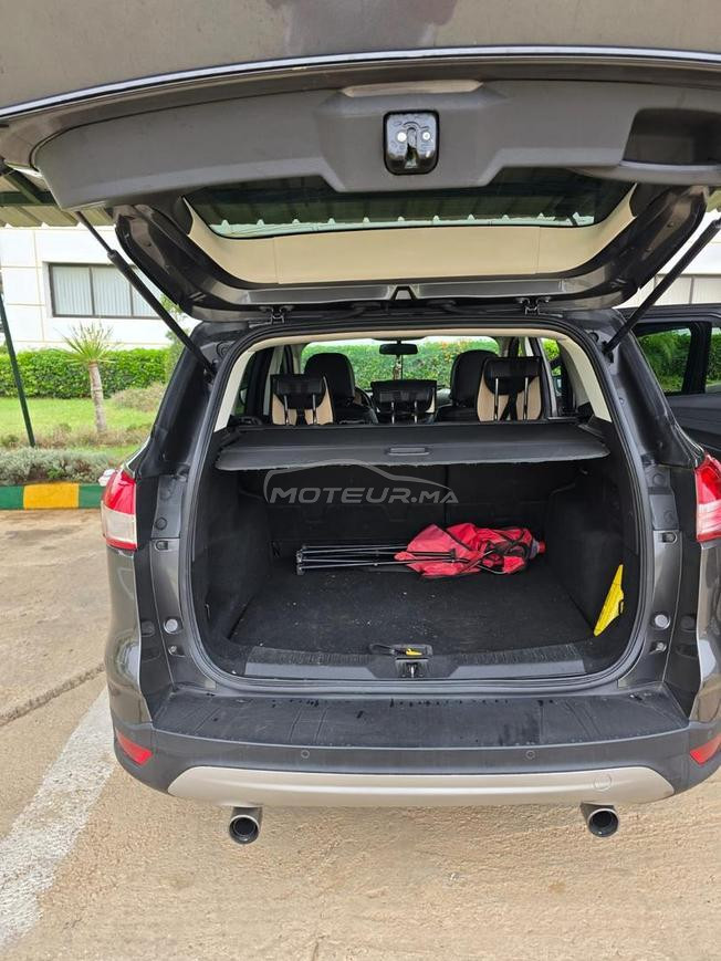 Ford kuga jamais accèdent et tout option 