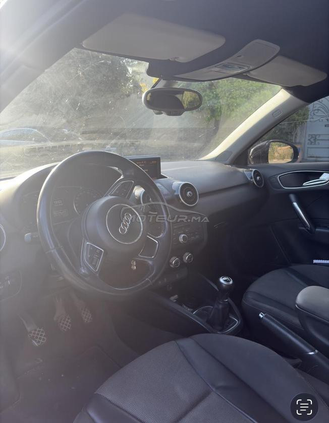 audi a1 blanche habillé en gris souris 2012