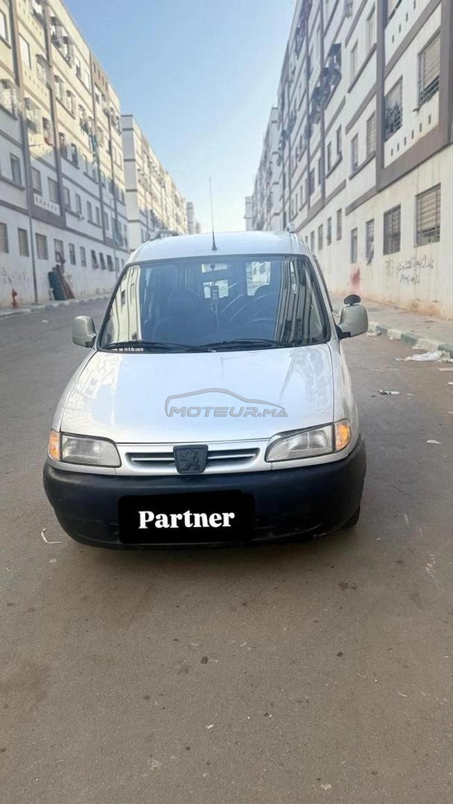Peugeot Partner 🚘 diesel ⛽ modèle 2002