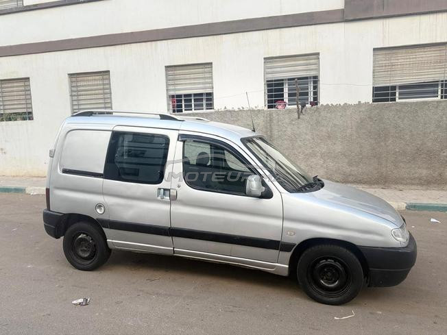 Peugeot Partner 🚘 diesel ⛽ modèle 2002