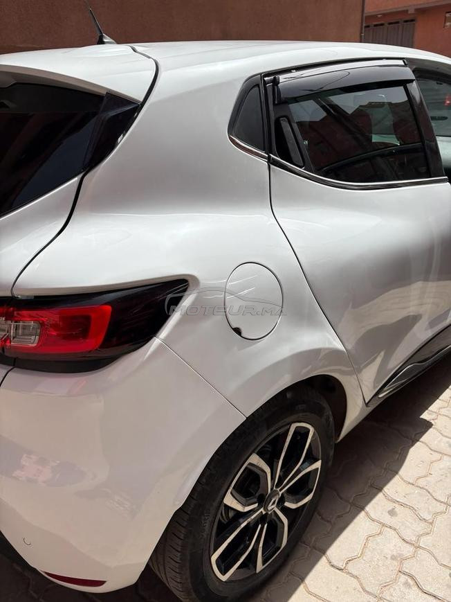 voiture Clio avendre marrakech 