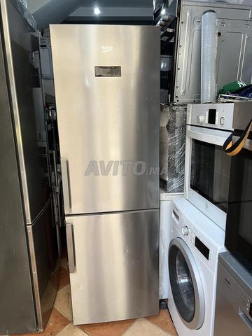 Réfrigérateur Beko No Frost en inox très propre - 2
