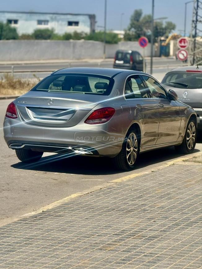Mercedes-Benz C220d