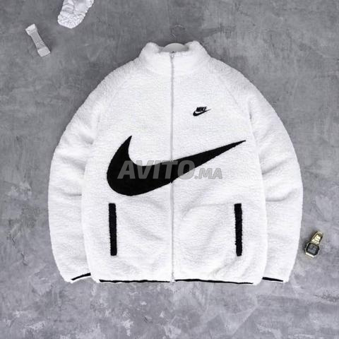 Veste Nike réversible (double face) - noir/blanc avec fourrure - neuve - 2