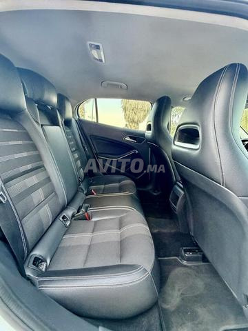 مرسيدس GLA 200d