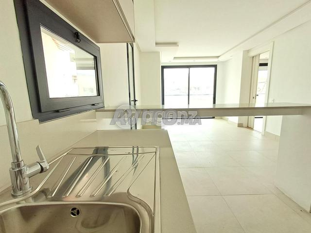 CMN-SI-1725 - Appartement à vendre à Bourgogne Est - 2