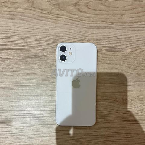 iPhone 12 mini à vendre - 2