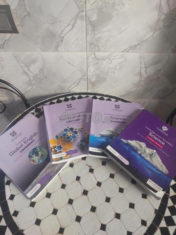 كتب للسنة الثانية من برنامج كامبردج للغة الإنجليزية
