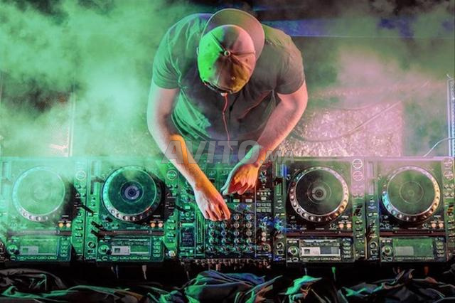 Une DJ professionnelle ’ - 2