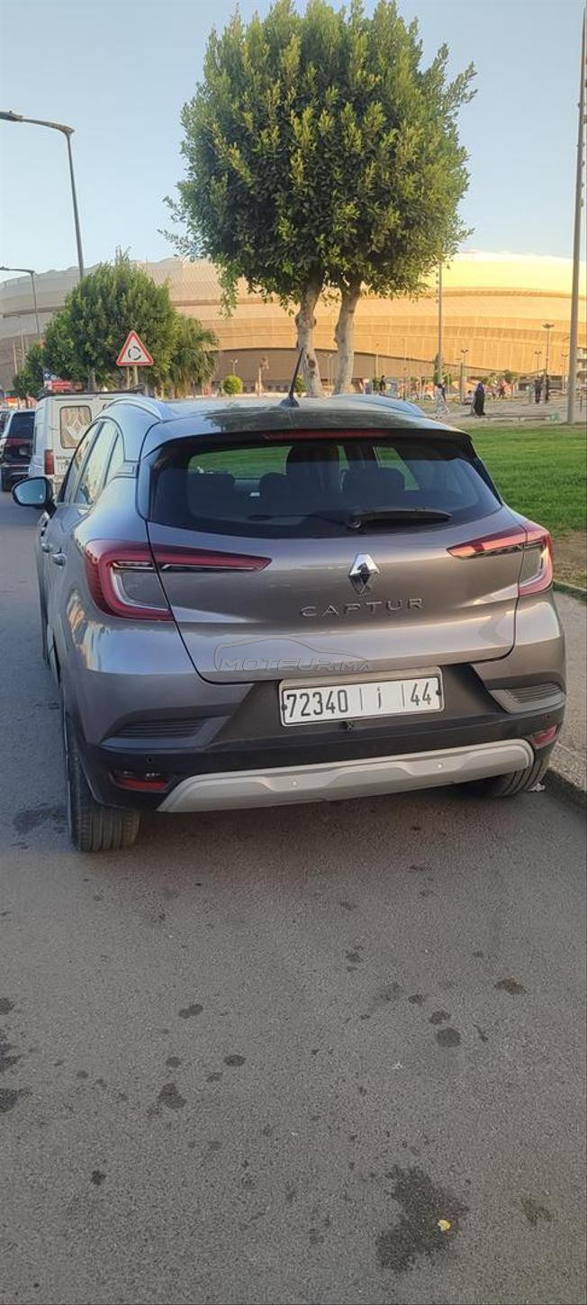 Renault captur سيارة للبيع 