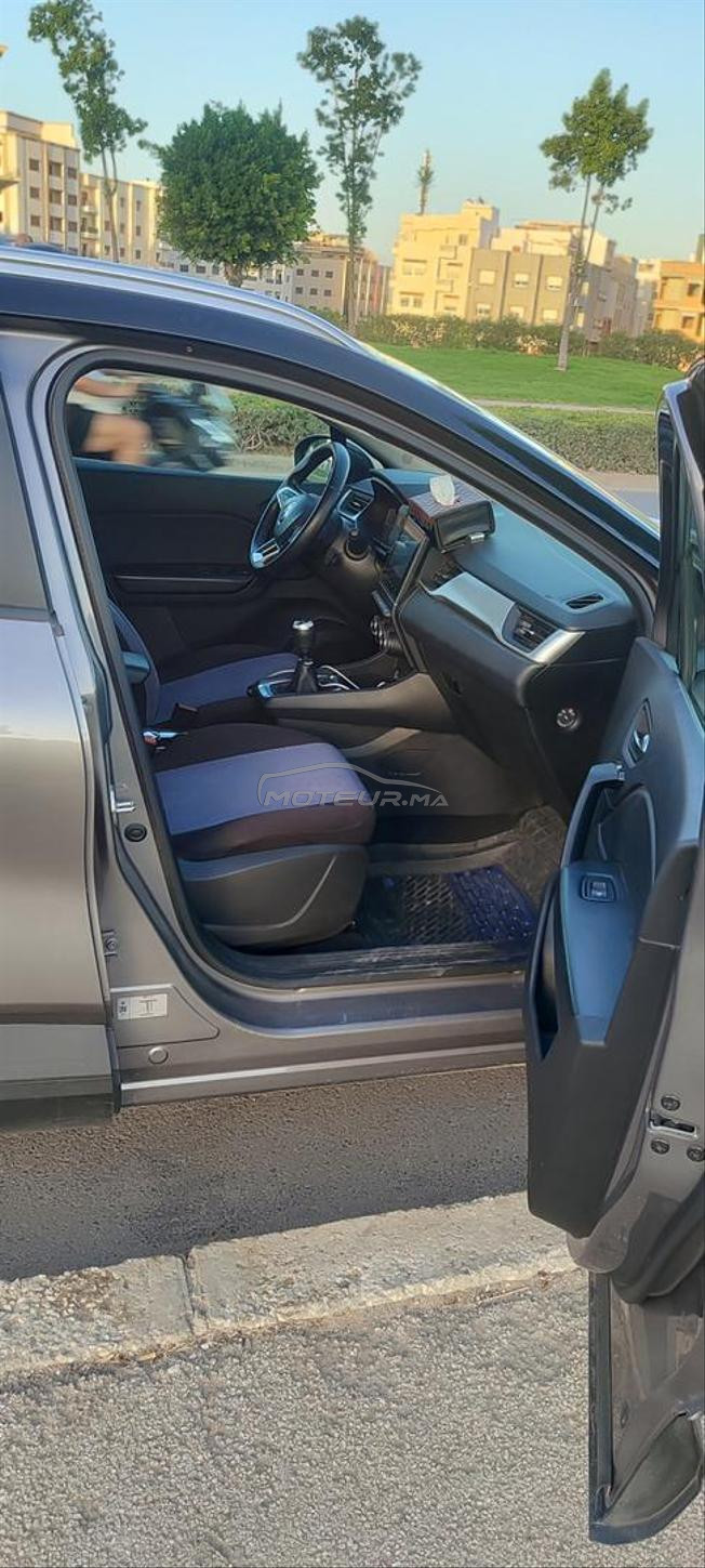 Renault captur سيارة للبيع 