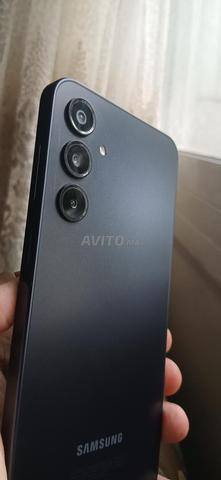 Samsung Galaxy A16 (128GB / 4GB RAM) Très Propre - 2