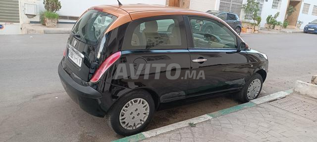 Lancia ypsilon Essence 2004 - 2