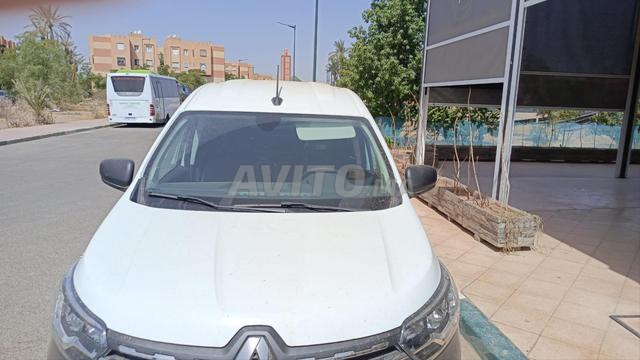 رينو إكسبريس ديزل يدوية 2025 في مراكش - 2