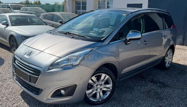 PEUGEOT 5008 1.6 BlueHDi 120ch Allure 7places