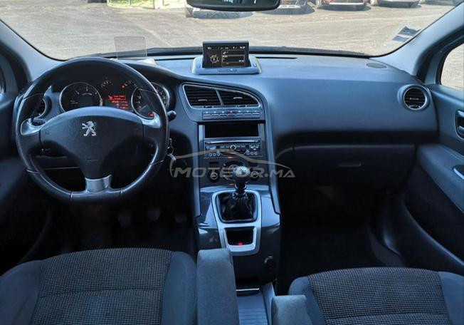 PEUGEOT 5008 1.6 BlueHDi 120ch Allure 7places