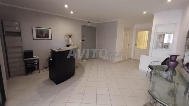 Bureau à louer 141 m² à Casablanca