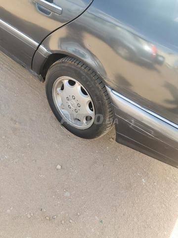 مرسيدس C220 موديل 1994 معفاة من الجمارك 2005 - 2